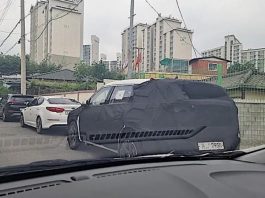 Прототип невідомого кросовера Hyundai або Kia помітили на дорогах