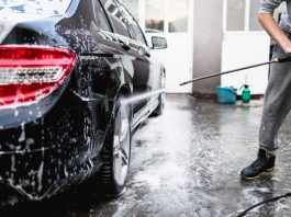 Експерти розповіли, як правильно підготувати машину до літнього періоду