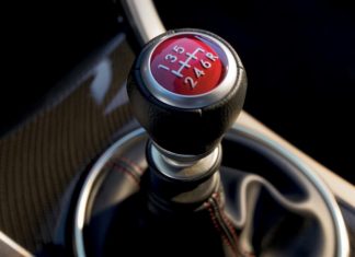 Найзвичніша функція автомобіля може зникнути назавжди: подробиці