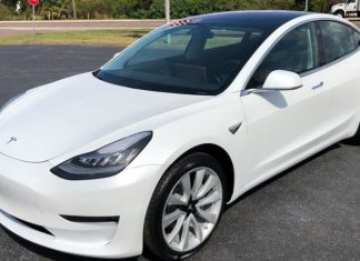 Tesla відзвітувала про рекордний прибуток