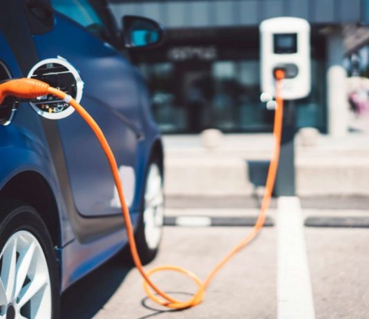 Від чого залежить термін служби батареї електромобіля: подробиці