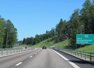 Как в Швеции: украинцам обещают безопасные дороги