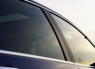 Тоноване скло в автомобілі: який штраф чекає на водія