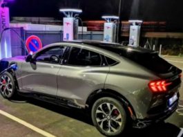 Електромобілі зіткнулися з ще однією проблемою