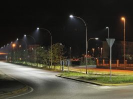 В Україні запровадять обов’язкове освітлення міжнародних доріг