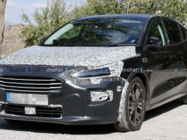 Показано шпигунські фото нового Ford Focus Active