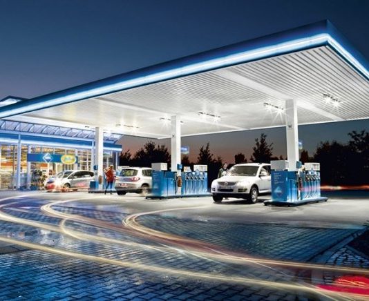 Бензин і автогаз дешевшають: ціни на АЗС