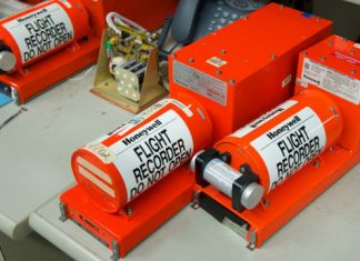 Нові автомобілі оснастять чорним ящиком EDR у 2022 році