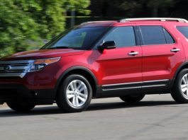 Б/у автомобілі різко подорожчали: назвали причину