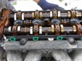 Як всередині виглядає двигун гібрида Toyota Prius після пробігу у пів мільйона кілометрів: відео