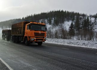 В Україні збудували автодорогу з «чорного золота»