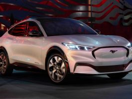 Батарея для електричного Ford Mustang дорожча за новий автомобіль з ДВЗ