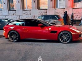 В Україні помітили яскравий суперкар за 300 тисяч євро – фото