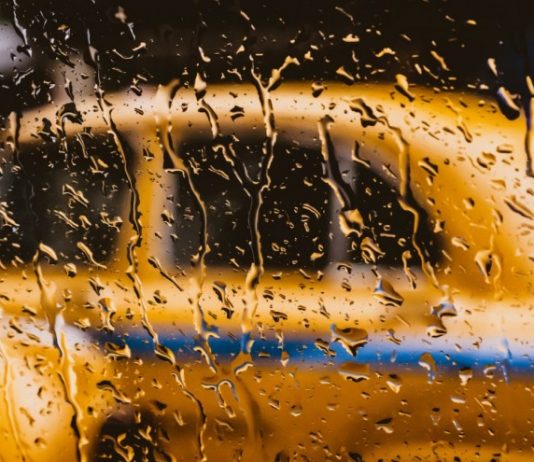 В какие часы, дни и сезоны лучше таксовать