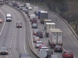 Що чекати на українських водіїв у 2022 році: техогляд, штрафи, нові податки на покупку авто