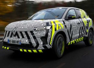 Renault показала інтер’єр нового кросовера Austral 2022