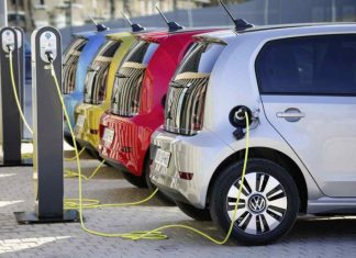 Названі топ-5 електромобілів на українському ринку