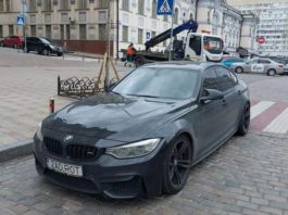 Суди в Україні масово скасовують штрафи за стоянку в недозволеному місці