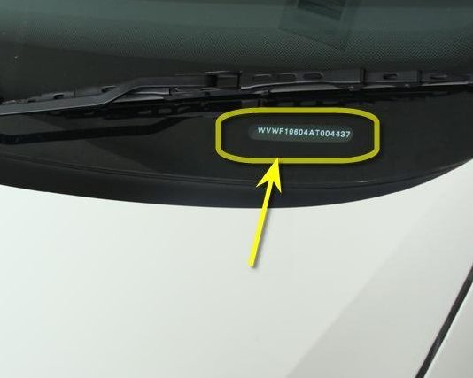 Водії масово приховують VIN-код авто: що відбувається