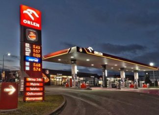 Як заправити авто в Європі: відмінності від українських АЗС