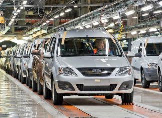 У РФ різко подорожчали автомобілі Lada