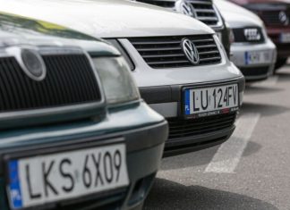 Нульова розмитнення “євроблях”: для водіїв полегшили процес оформлення автомобілів