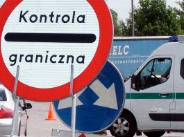 На кордоні з Польщею утворилися великі черги на в’їзд в Україну