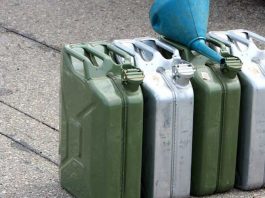 Чи можна ввозити в Польшу з України пальне в каністрах?