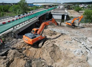Під Києвом відновили міст у селі Стоянка на Житомирській трасі