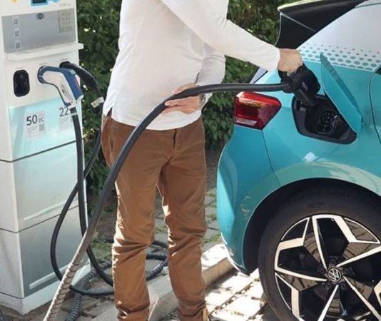 Євросоюз надасть поблажки автовиробникам