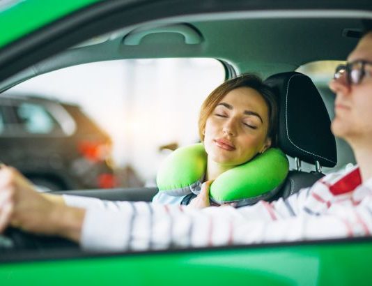 Що роблять досвідчені автомобілісти, щоб не заснути за кермом