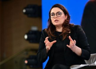 У Мінекономіки сказали, коли зникнуть черги на АЗС