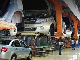Експерти констатують смерть російського автопрому