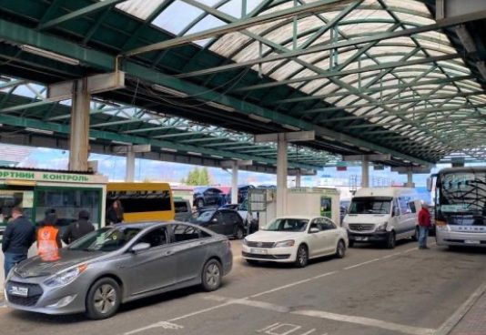 Безкоштовна розмитнення має серйозні наслідки для України: експерт розповів про масштабну аферу