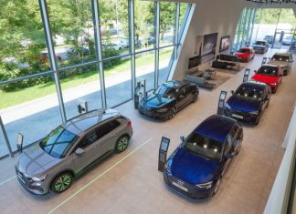 Компанія AUDI розпочала продаж 5-метрового позашляховика AUDI Q6