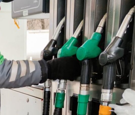 Українцям показали ціни на бензин, дизпаливо та автогаз областями