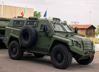 Придбані волонтерами бронеавтомобілі Shield APC незабаром прибудуть до України