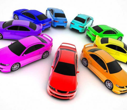 Авто якого кольору аодобаються українцям у 2022 році