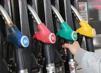 В Україні АЗС масово необґрунтовано піднімають ціни на пальне