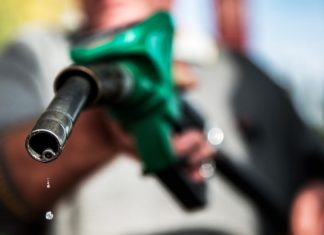 Акциз повертається: українцям розповідають, що тепер буде з цінами на пальне