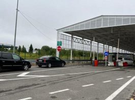 Українським автомобілістам ускладнили виїзд за кордон – що відомо