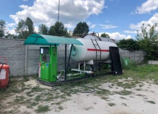 В Україні закривають нелегальні АЗС