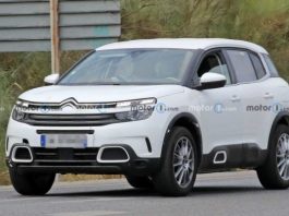 Peugeot 3008 нового покоління тестують на кузові Citroen