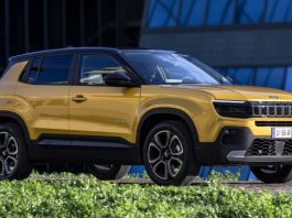Jeep представив перший серійний електромобіль – маленький кросовер Avenger