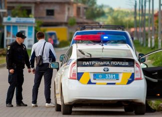 Вимоги поліцейських можна не виконувати: що має знати кожен водій в Україні