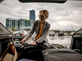 Скільки можна заощадити палива, прибравши з багажника все зайве