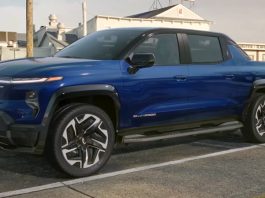 GM вкладе в електромобілі 35 млрд доларів, але від ДВЗ не відмовиться