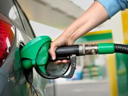 Чи будуть наслідки при довгому зберіганні бензину в баку