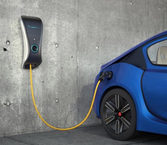 Названо 5 причин, чому електромобілі не популярні