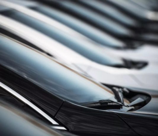 США загрожує падіння продажів автомобілів через надто високі ціни